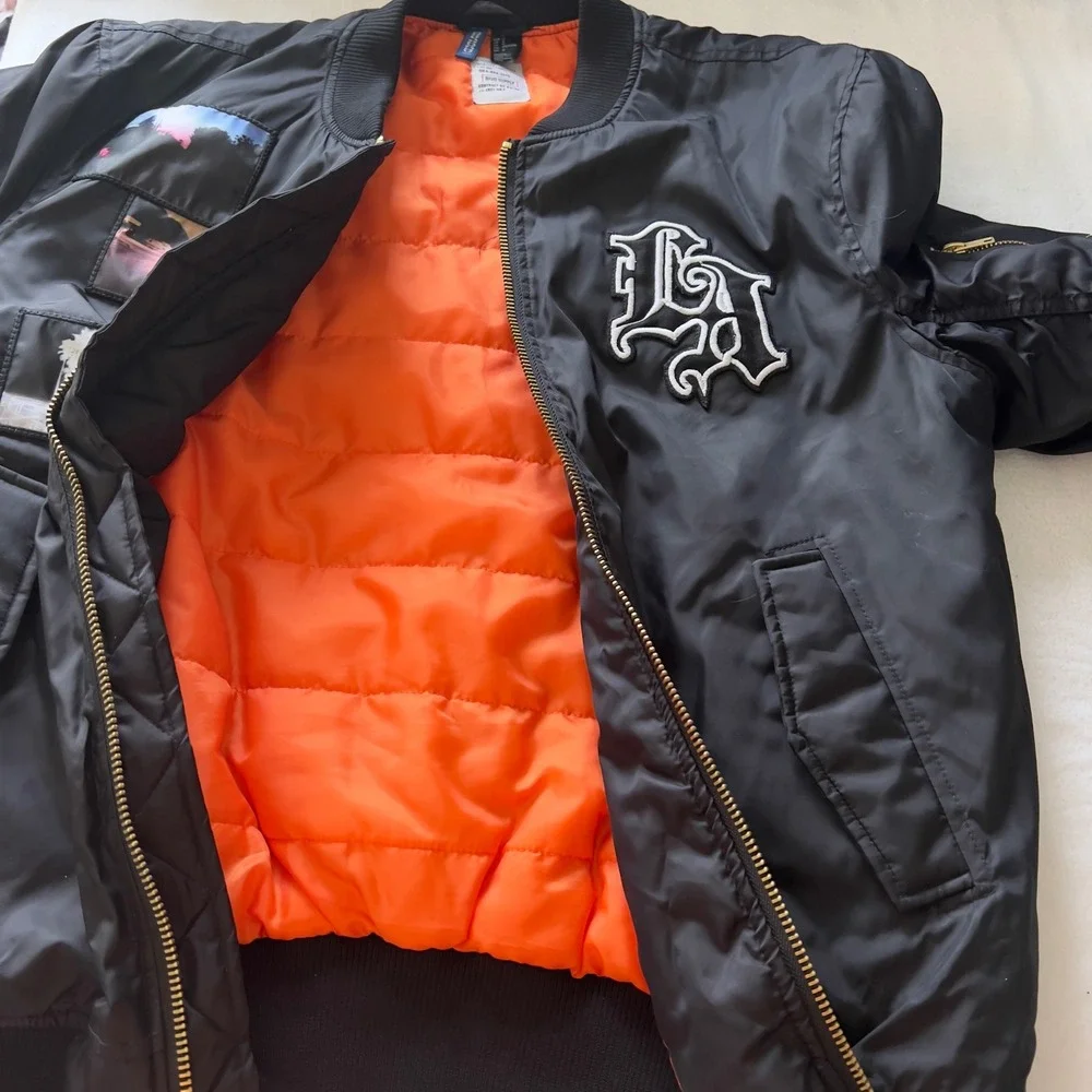 HM Divided Mens LA Patch Bomber Jacket Black Orange Lining Medium Streetwear MA1